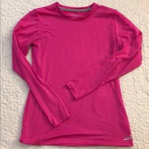 Athletic workout long sleeve shirt
